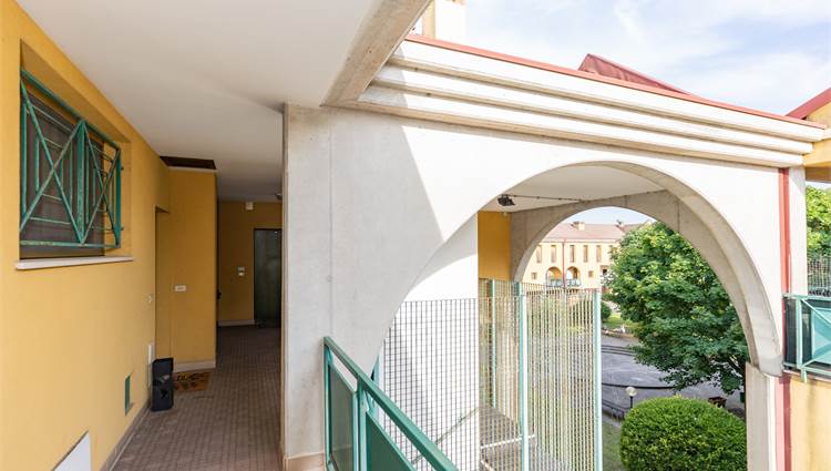 INGRESSO CONDOMINIO