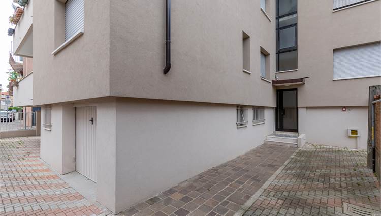 INGRESSO PALAZZINA