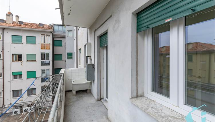 BALCONE